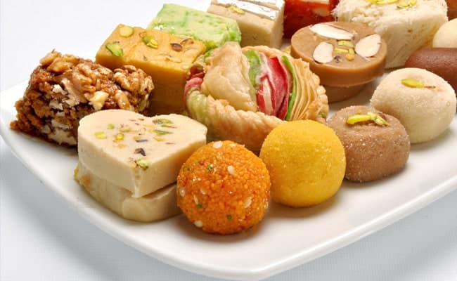 High consumption of fizzy drinks and sweets increases the risk for heart disease.