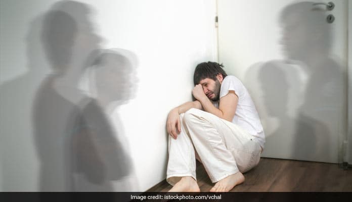 Schizophrenia: Causes And Symptoms You Must Take Note Of