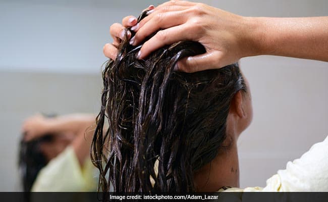 Hair fall home remedies: Fenugreek seeds and olive oil can promote hair growth