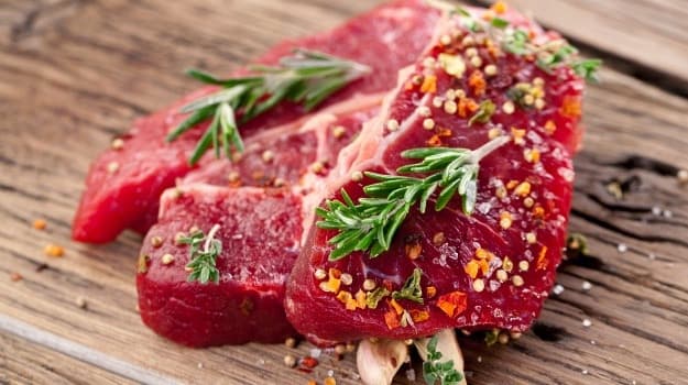 Carnivore diet plan includes eating only meat for breakfast, lunch and dinner