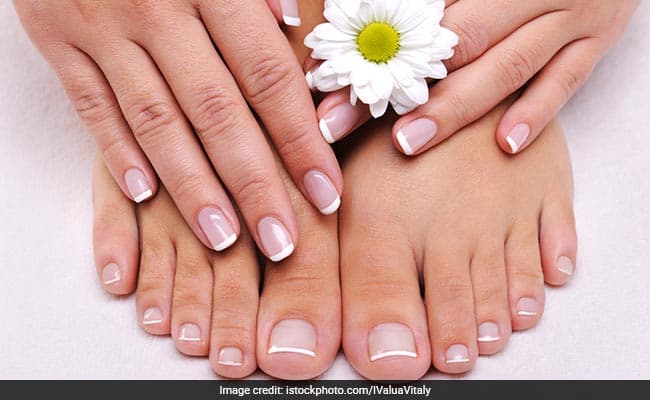 Maintain proper hygiene for having healthy and clean nails