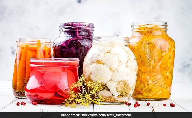 These fermented probiotic drinks can be easily prepared at home.