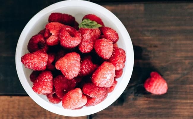 Hydrating foods: Weight loss-friendly foods like ]watermelons and cucumbers can hydrate you
