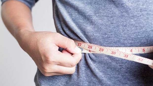 The cold weather makes us reach out for fatty foods which provide warmth instead of veggies and fruits.
