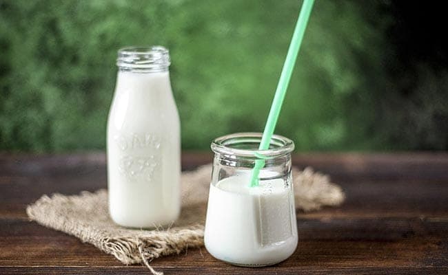 Milk for weight loss: Milk can help you shed some additional kilos and that too, the healthy way