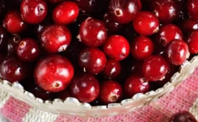 The findings showed that daily consumption of an 8-ounce glass of cranberry juice can reduce symptomatic urinary infection.