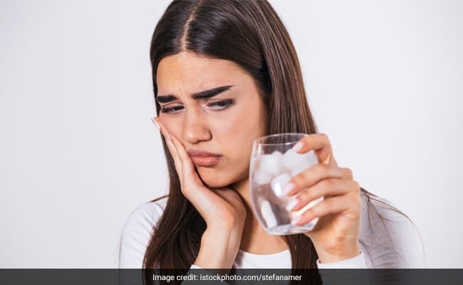 8 Expert Tips That Can Help Prevent Teeth Sensitivity