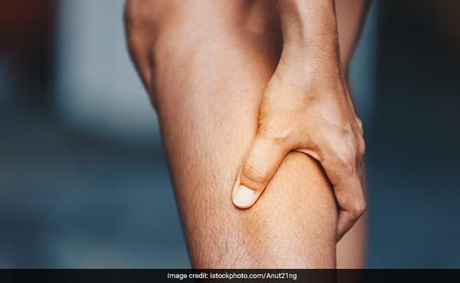 High Cholesterol Symptoms That Strike When You Walk: Know The Red Flags