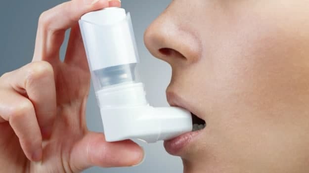 Identify and avoid common allergens that trigger your asthma during the monsoons