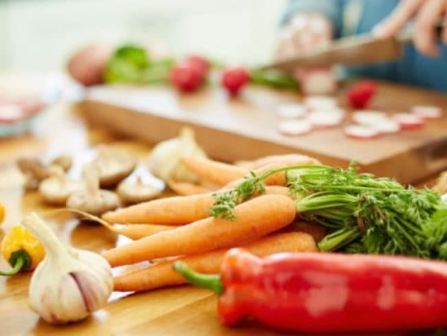 The most important health benefit of fiber is it helps in quick weight loss.