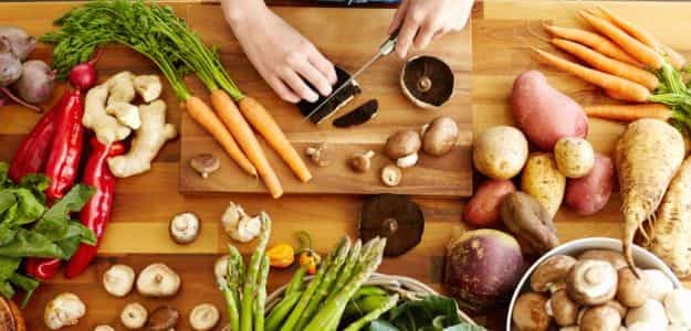 Weight loss: Combining two or three healthy foods which can help accelerate our weight loss goals.
