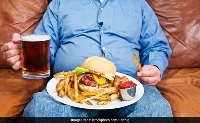 Unhealthy sleeping patterns can make you feel hungry during night