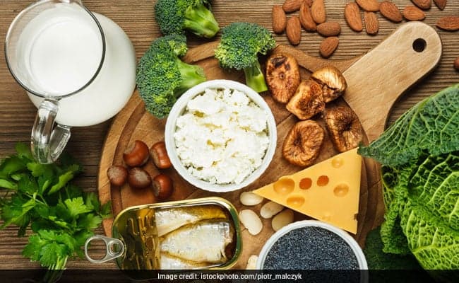 Eating foods rich in calcium can improve our bone density