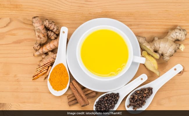 Flu remedies: Drink warm fluids to recover quickly from flu