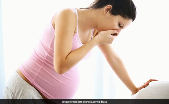 Small and frequent meals can prevent morning sickness during pregnancy