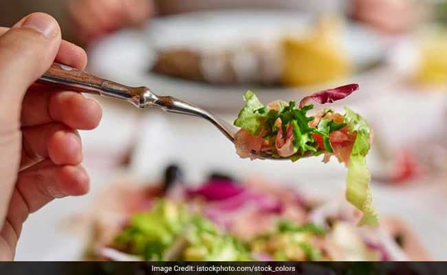 Dress your salads will soybean oil for better absorption of nutrients