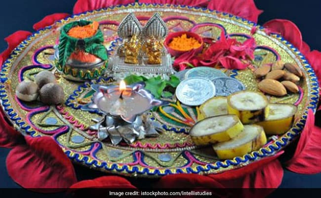 Karwa Chauth 2018: Avoid overeating during sargi to feel comfortable through the day