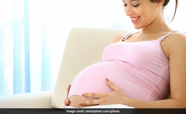 Use gentle skin cleansers to avoid acne during pregnancy