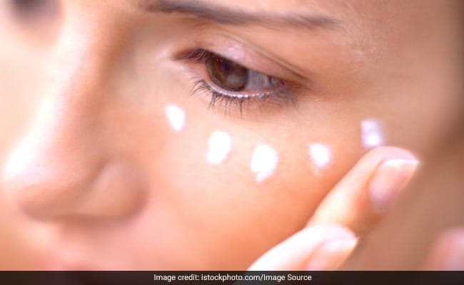 Puffy eyes can be resolved with some simple home remedies
