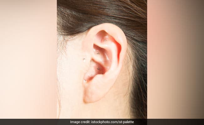 Pressing this point near the ear can speed up weight loss