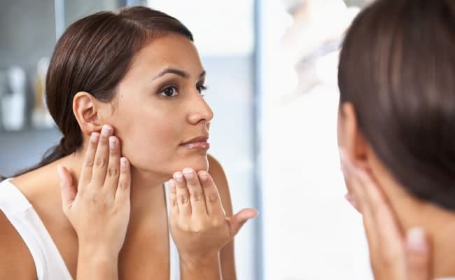 Nutritional deficiencies can also contribute to wrinkles