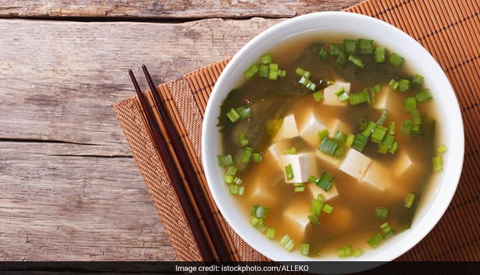 Foods To Eat And Avoid During High Fever