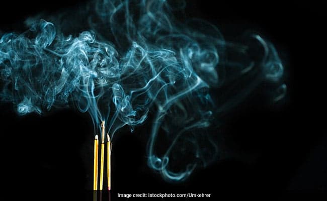Smoke of incense sticks can cause respiratory infections