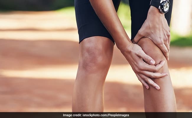 Knee ligament injury: Tears in the ACL and PCL are most common among sportspersons