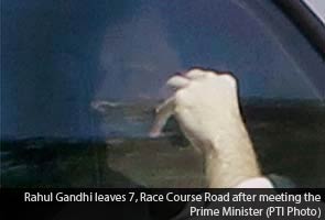 Rahul_Gandhi_in_car_with Caption_PTI_295x200.jpg