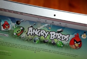 Angry Birds topple Middle East leaders