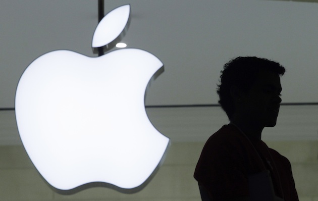 Apple fails to fend off mobile tracking lawsuit