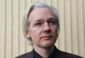 WikiLeaks' Assange in court to appeal UK extradition