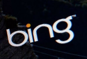 Microsoft's Bing leans more heavily on Facebook