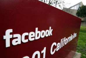 Facebook-Google rivalry intensifies with PR fiasco