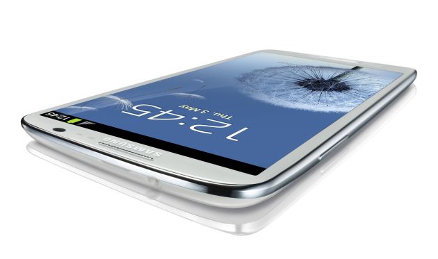Samsung launches Galaxy S III in India for Rs. 43,180