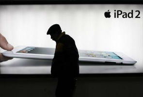 Bankruptcy threat to iPad trademark challenger