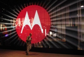 EU launches antitrust probe against Motorola