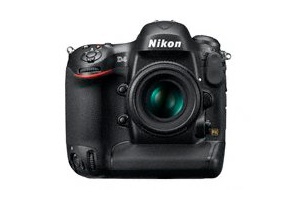 Nikon D4 checks-in at Rs. 3,24,950