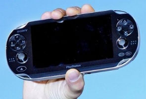 Sony PS3 boss: 'No turning back' despite hacks