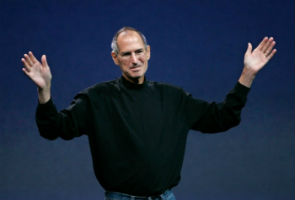Obama, Clinton pay tribute to Steve Jobs at Webby Awards