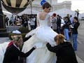 Flood of royal wedding smartphone apps hits market