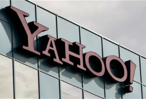 Yahoo escalates patent battle with Facebook
