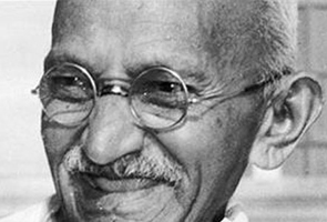 What if Gandhi had Twitter, Facebook?