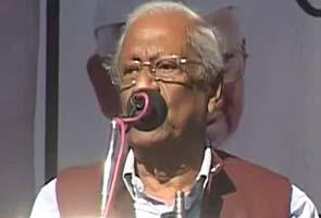 AB_Bardhan_speaking_295.jpg