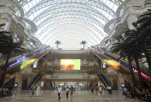 Chinalargestbuilding295x200.jpg
