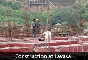 Construction_at_Lavasa_with_caption_295.jpg