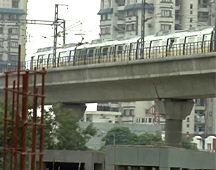 Gurgaonmetro216.jpg