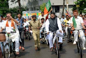 Ravi_Shankar_Prasad_cycling-295.jpg