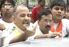 arvind_Kejriwal_Sisodia_295.jpg