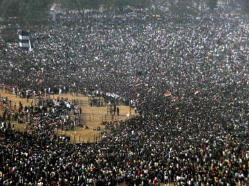 mamata_rally_crowd_pti_360x270.jpg